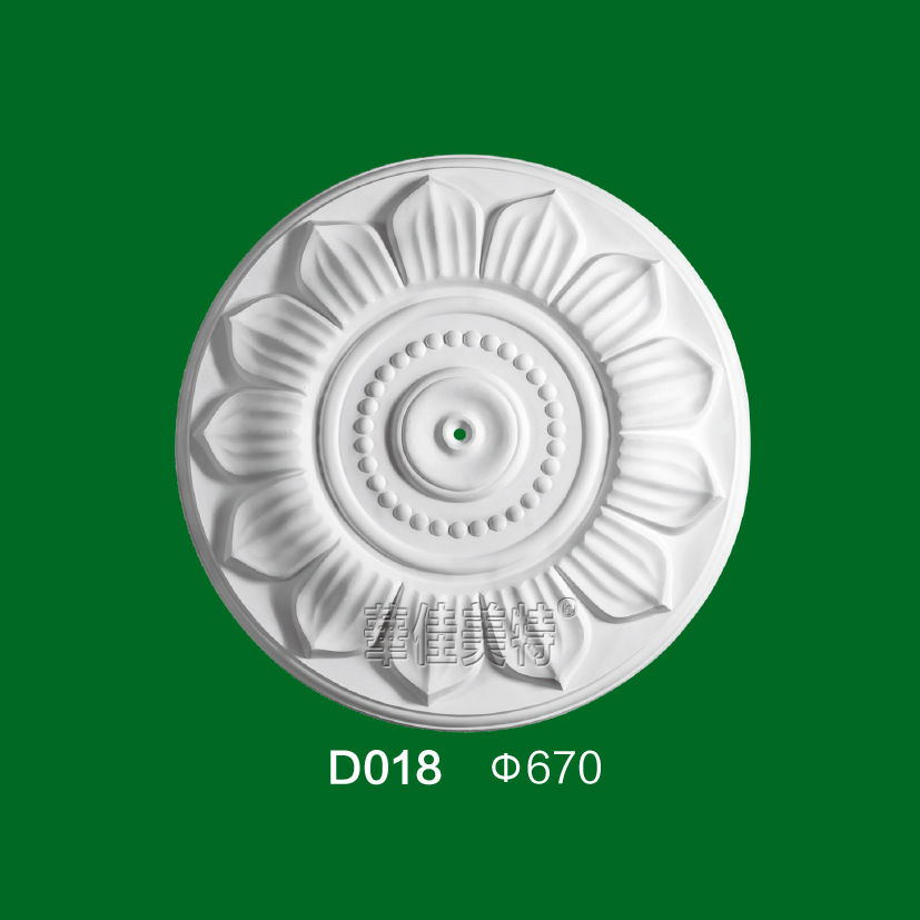 D018